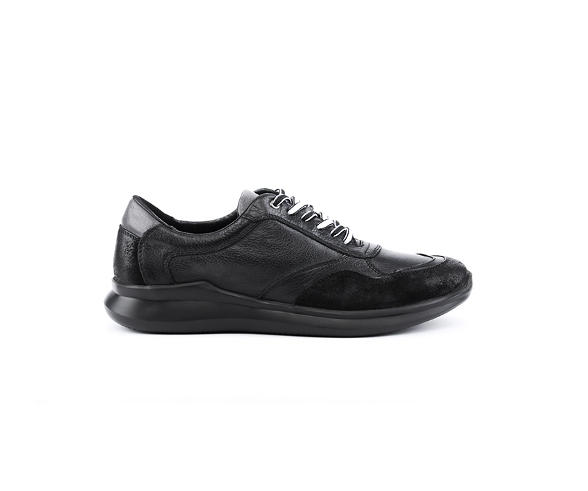 Спортни мъжки обувки от кожа и велур в сиво и черно